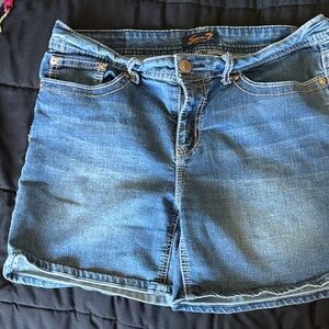 Seven7 Blue Women's Denim Shorts